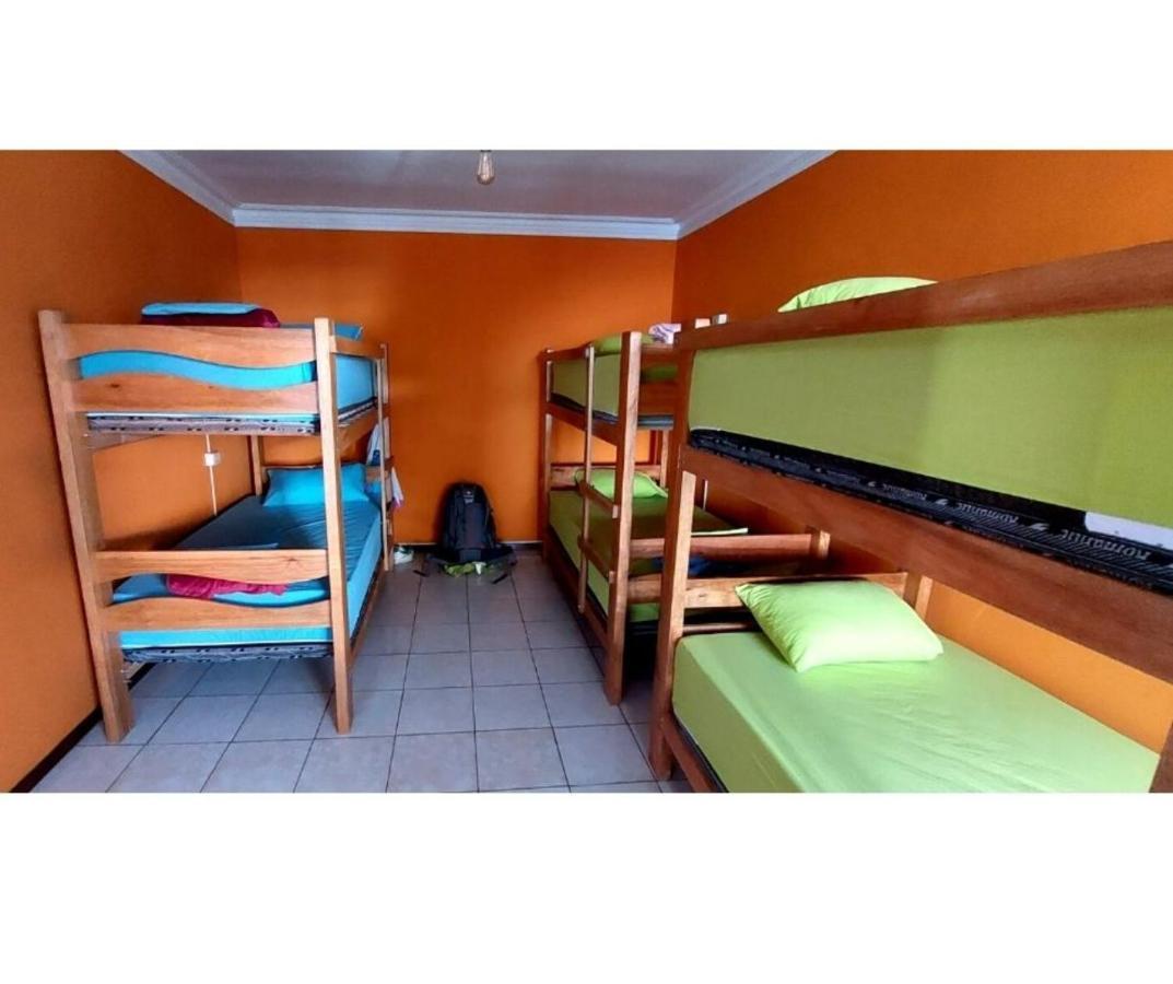 Econunay Hostels アレキパ エクステリア 写真