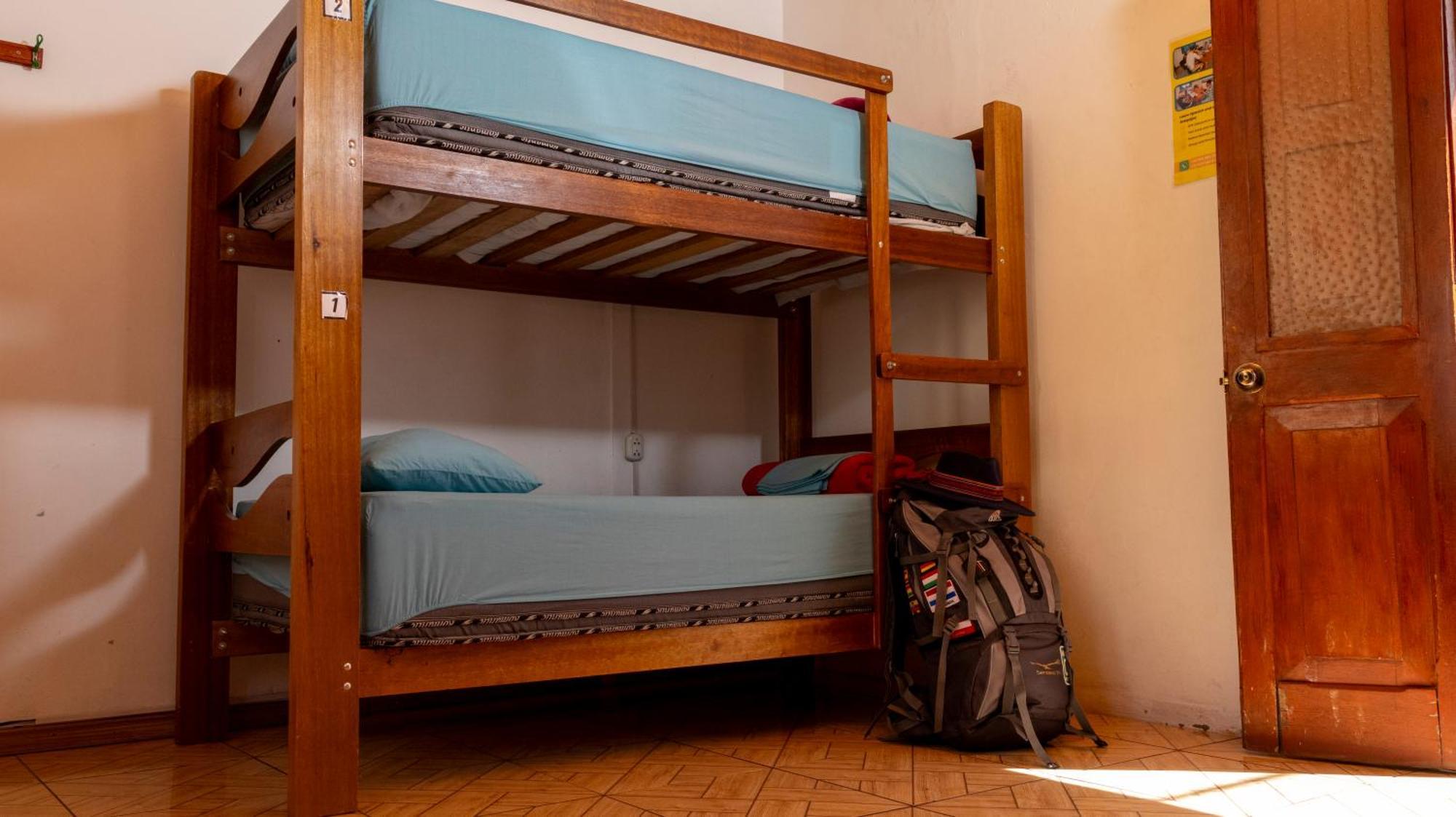 Econunay Hostels アレキパ エクステリア 写真
