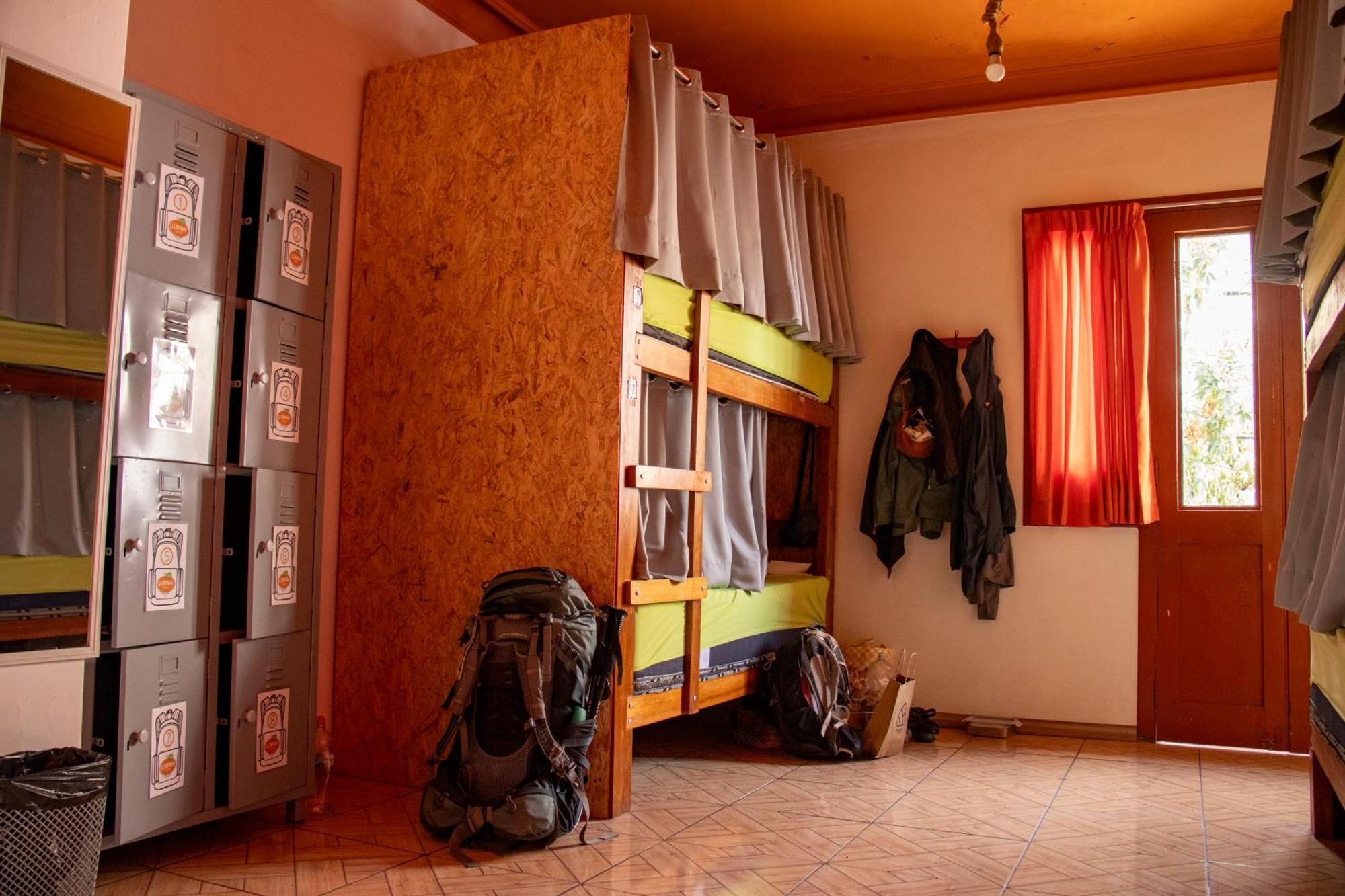 Econunay Hostels アレキパ エクステリア 写真
