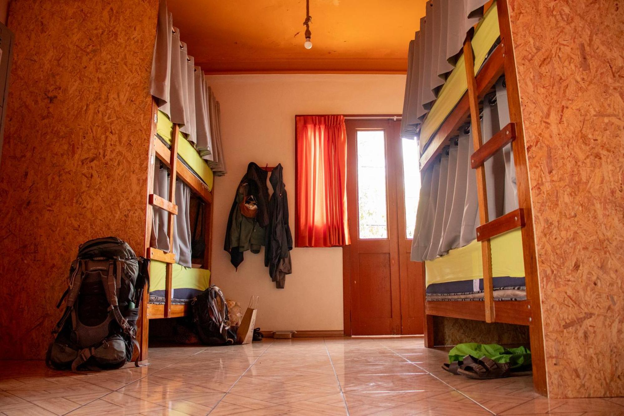 Econunay Hostels アレキパ エクステリア 写真